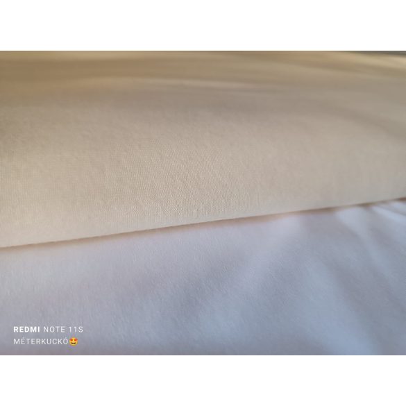 Passzé világos bézs (140cm széles)